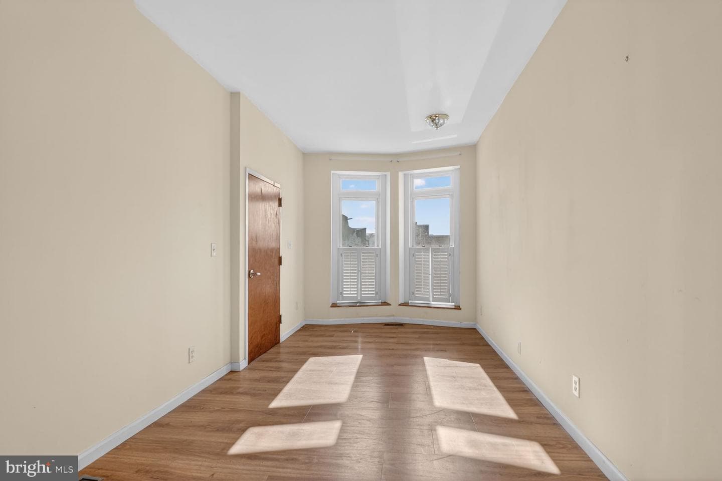 1305 Light Street photo 4