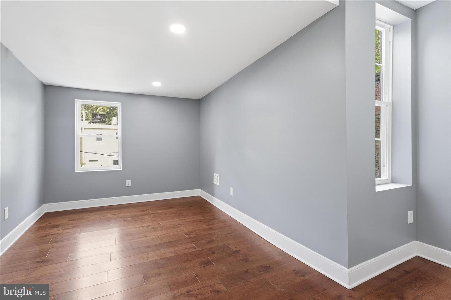 1512 W Pratt Street photo 20