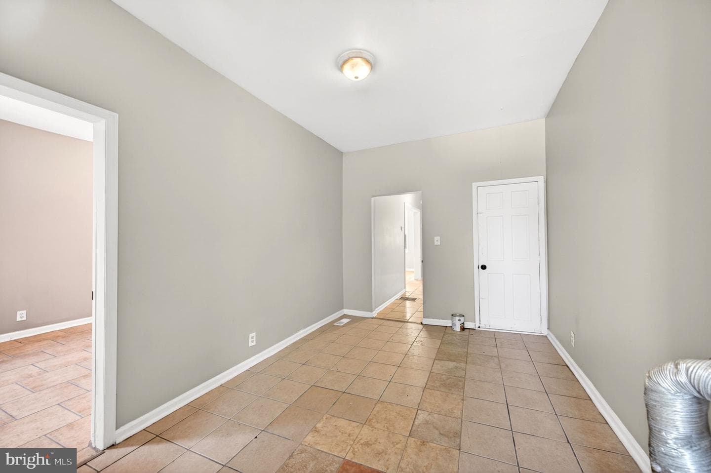 1725 Gwynns Falls Parkway photo 5