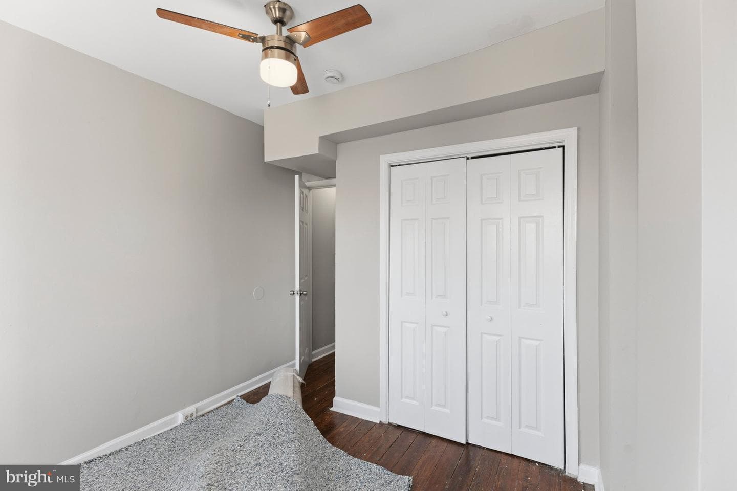 868 Carroll Street photo 16