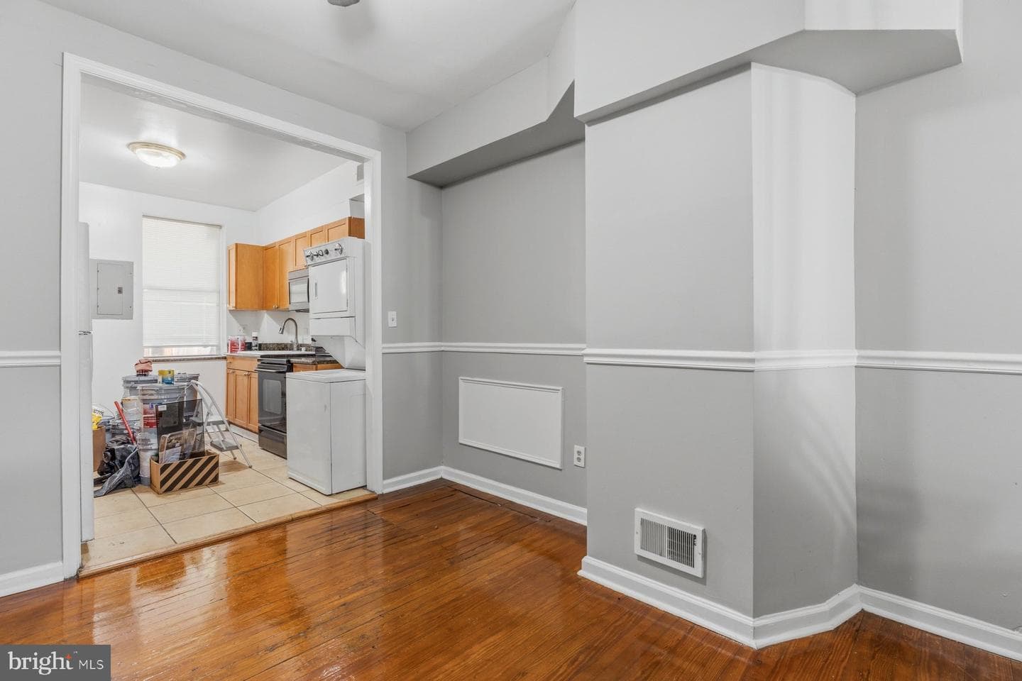 868 Carroll Street photo 6
