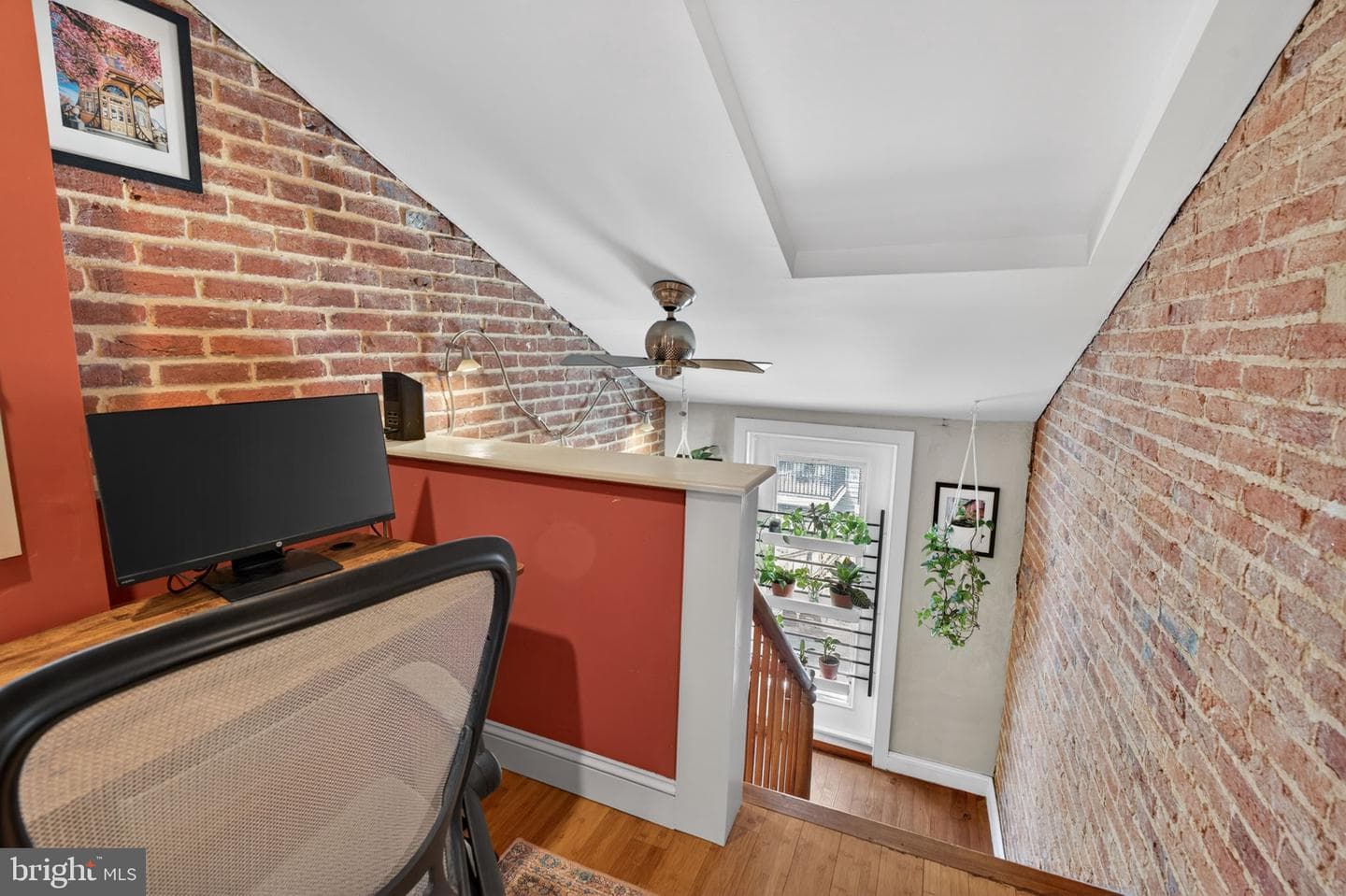 18 S Washington Street photo 19