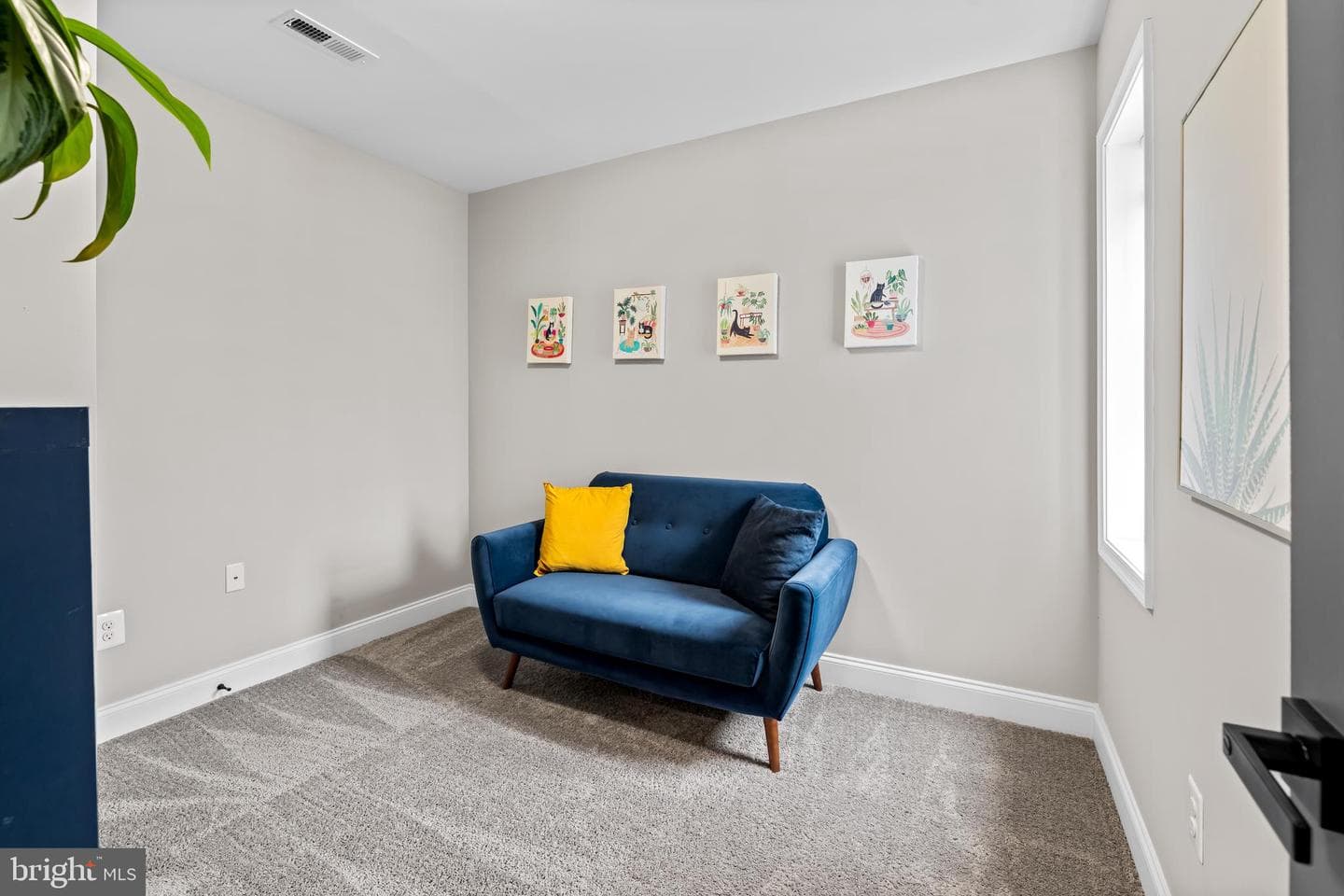 108 S Washington Street photo 18
