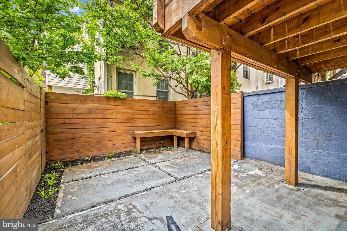 108 S Washington Street photo 44