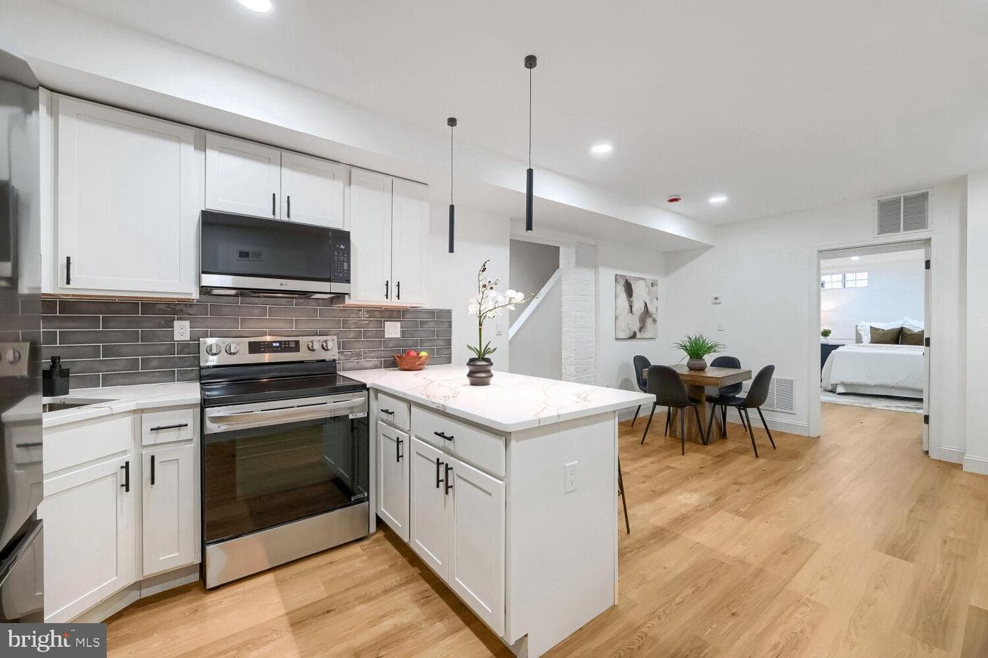 1704 Madison Ave photo 29