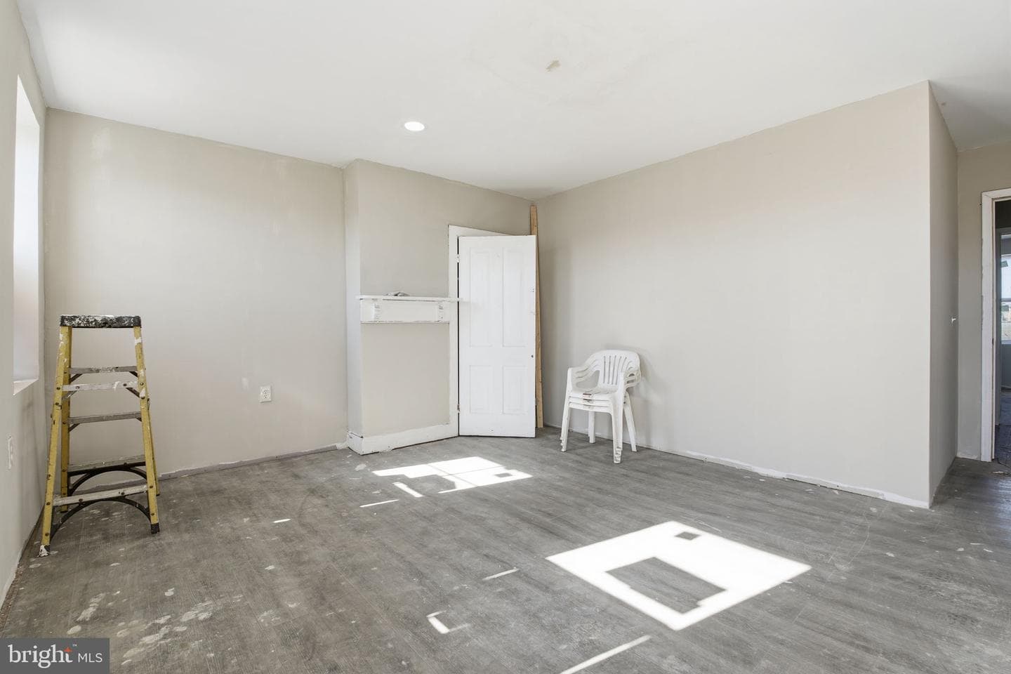 1328 N Carey Street photo 5