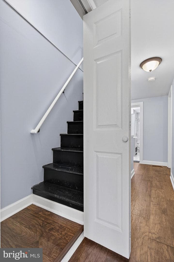 1212 W Lombard Street photo 24