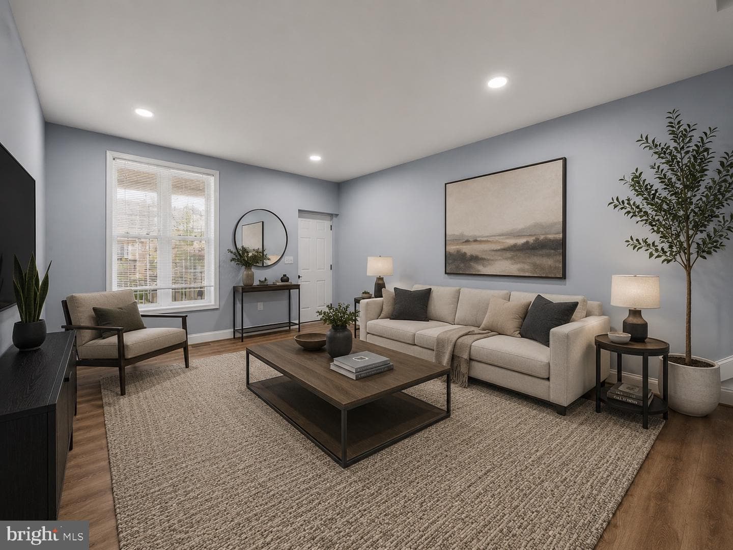 3211 Baker Street photo 3