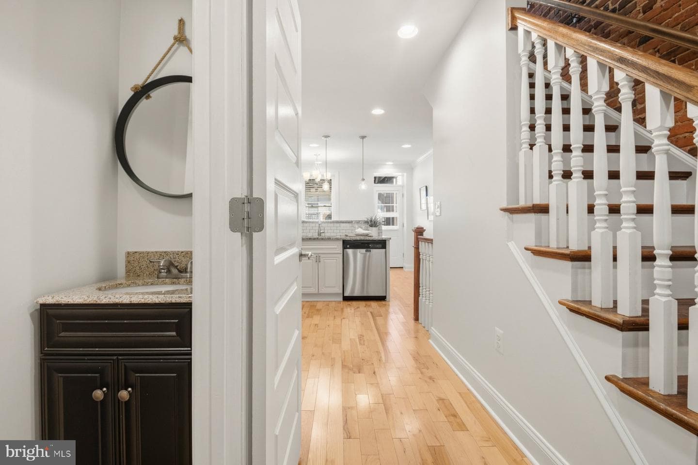 133 S Robinson Street S photo 7