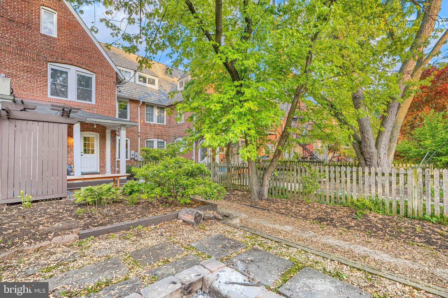 4416 Roland Avenue photo 54