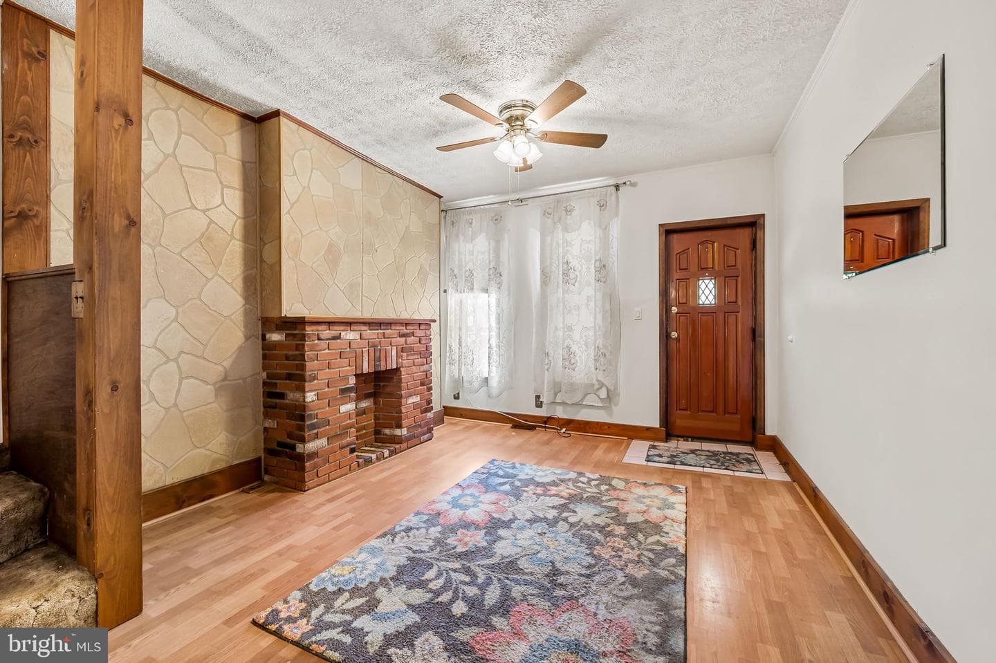 1715 Byrd Street photo 4