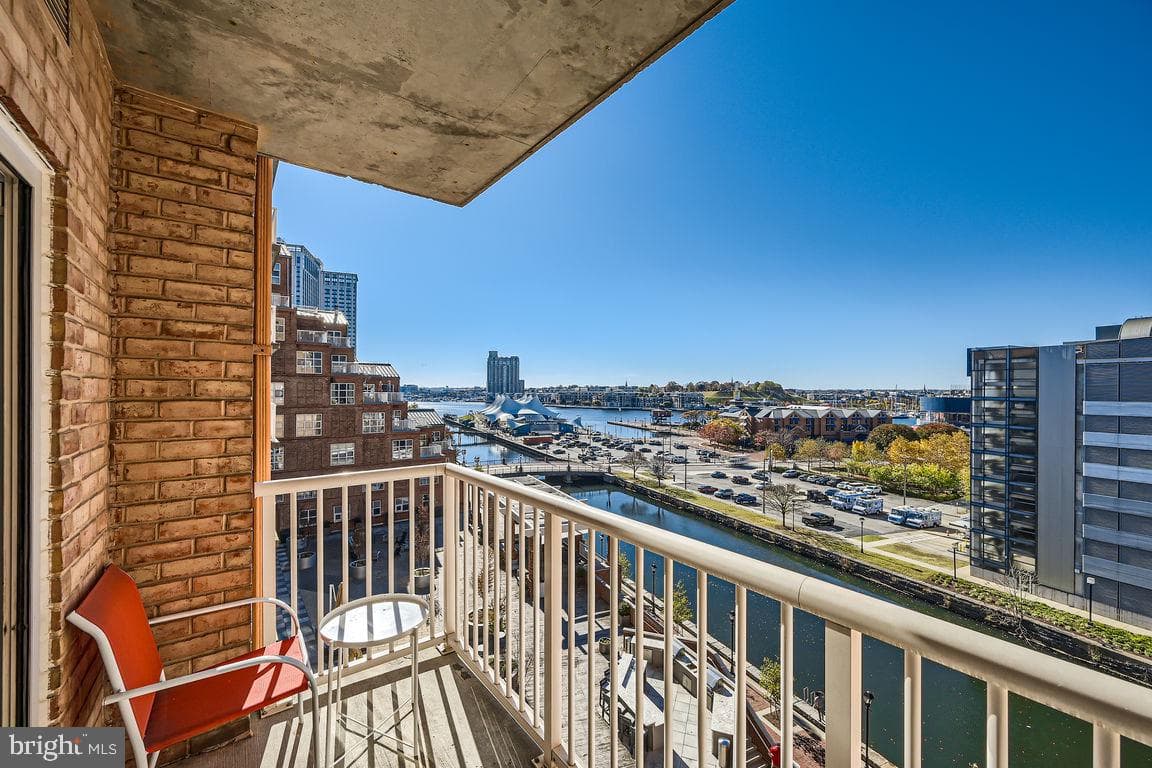 250 President Street #404 photo 14