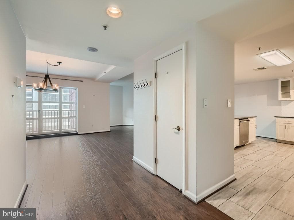 250 President Street #404 photo 3