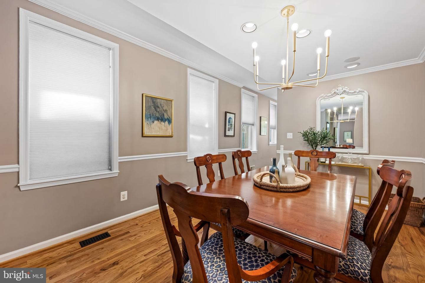 829 William Street photo 10