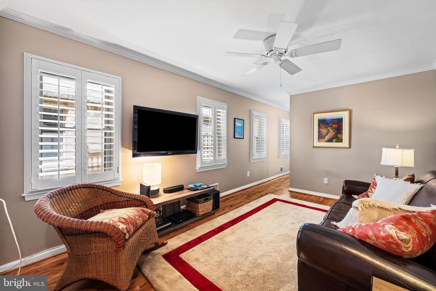 829 William Street photo 20