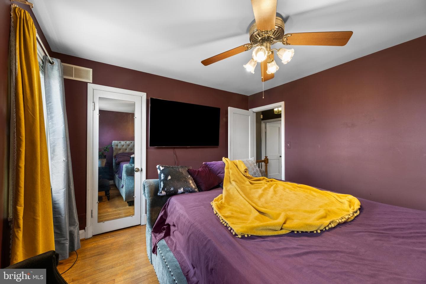 528 Lucia Avenue photo 16