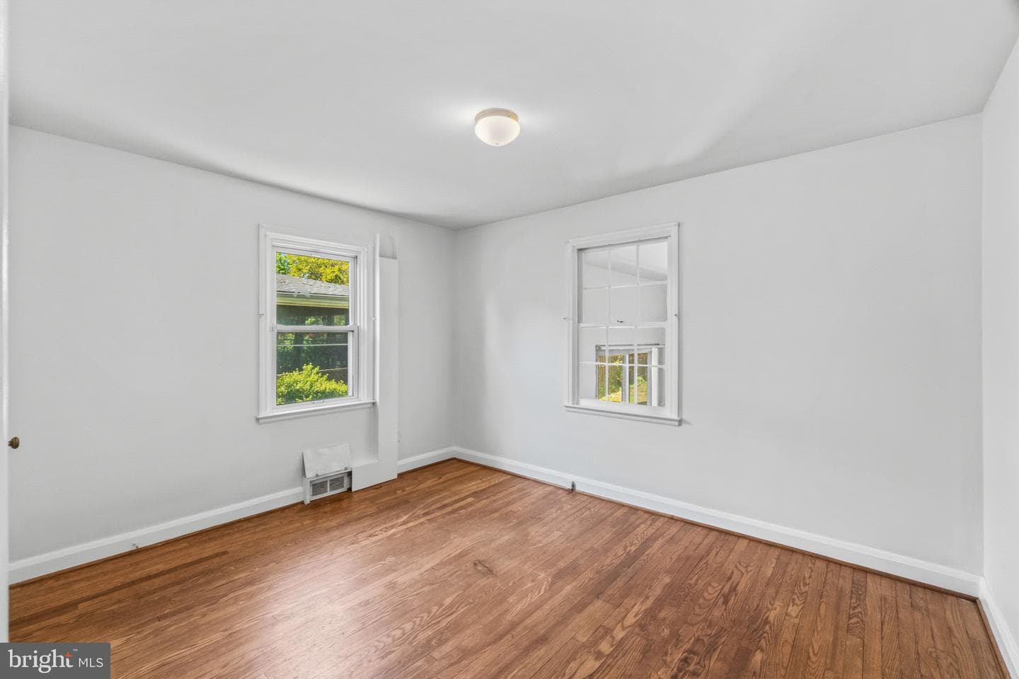 5510 Greenfield Avenue photo 16