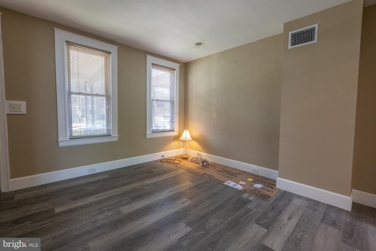 3306 Lyndale Avenue photo 3