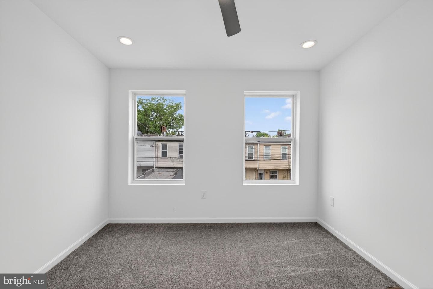 308 S Newkirk Street photo 21