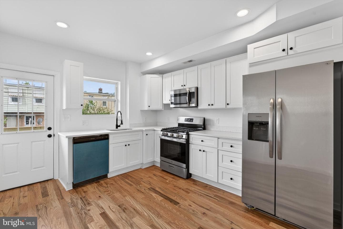 308 S Newkirk Street photo 5
