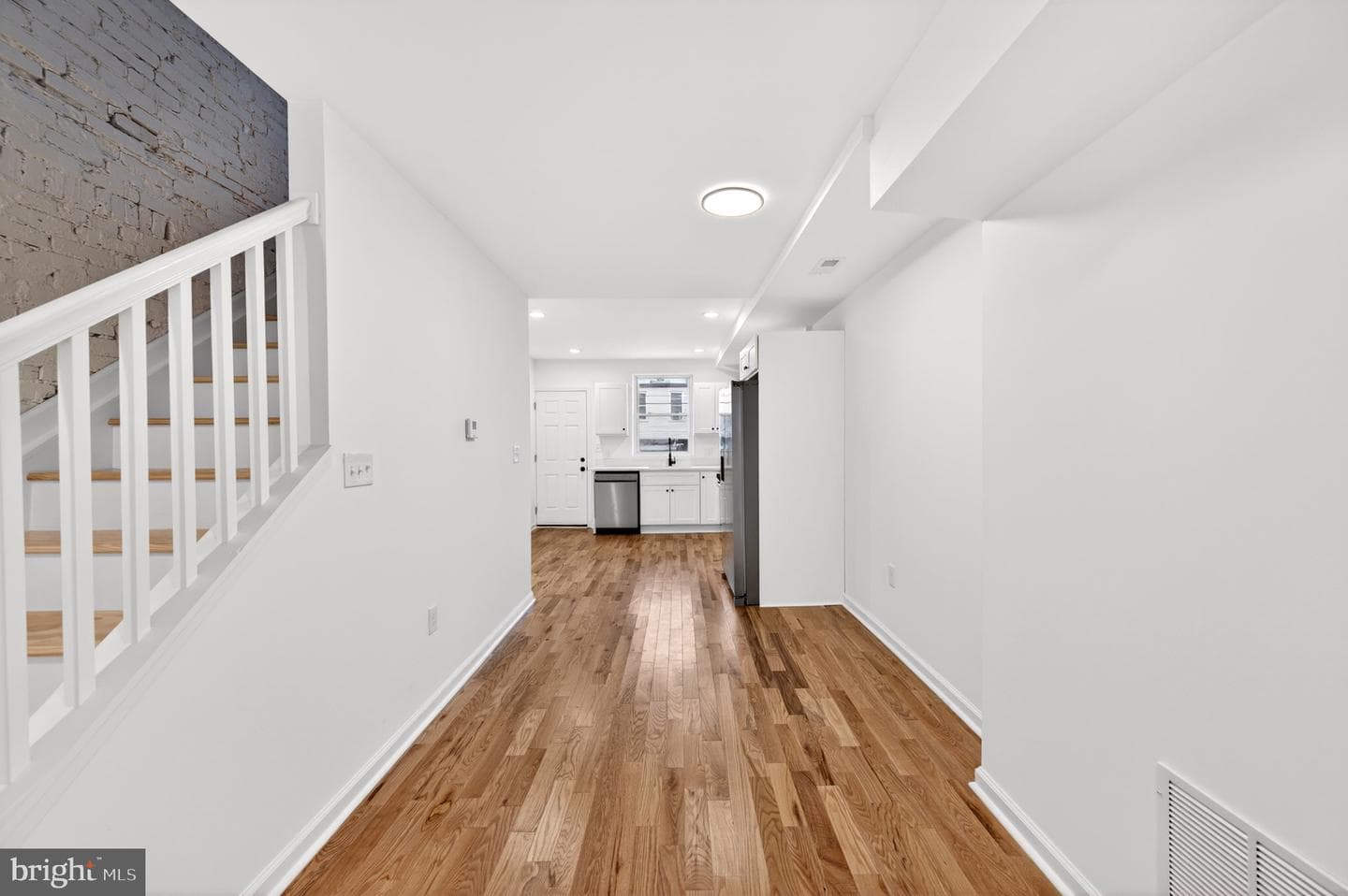 310 S Newkirk Street photo 4