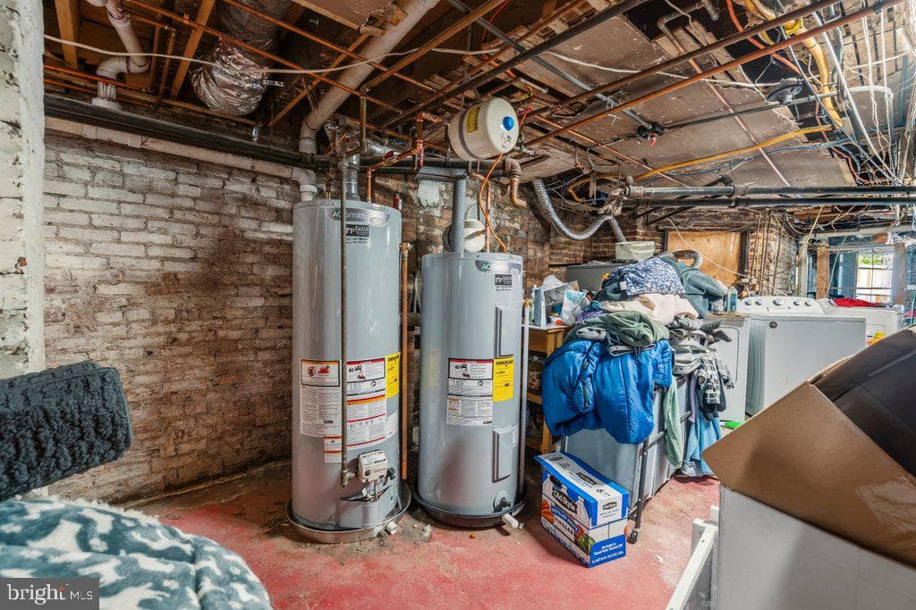 1215 John Street photo 28