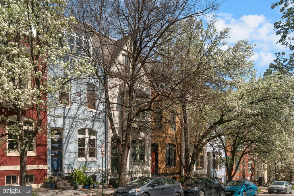 1215 John Street photo 32