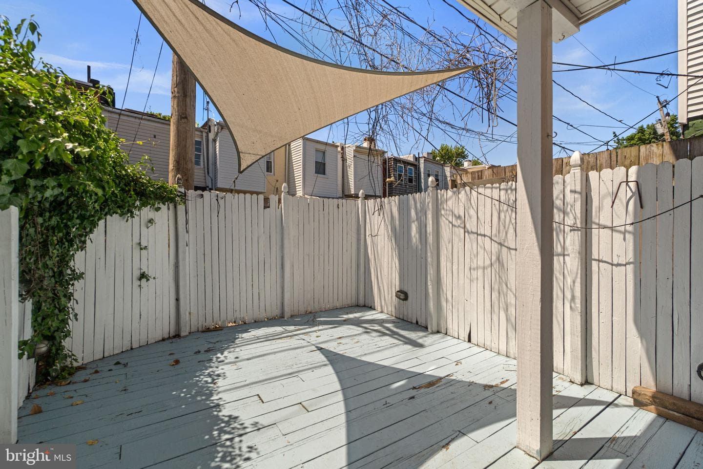 3446 Roland Avenue photo 2