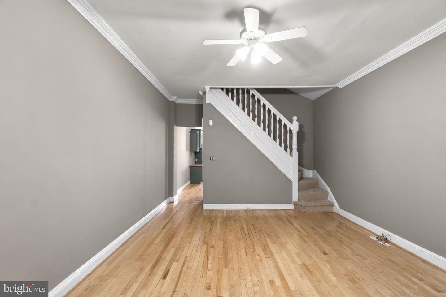 3446 Roland Avenue photo 7