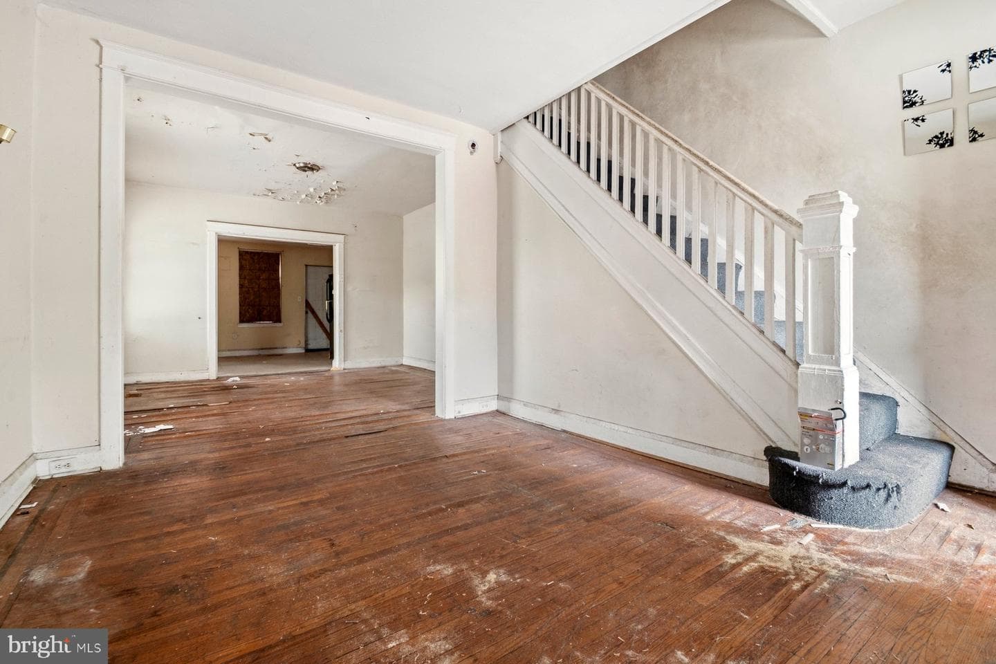 2700 Ashland Avenue photo 3
