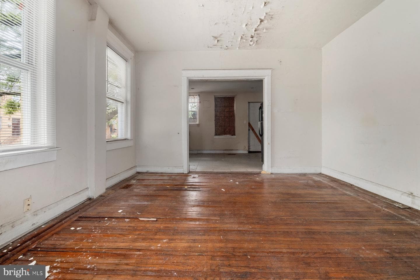 2700 Ashland Avenue photo 5