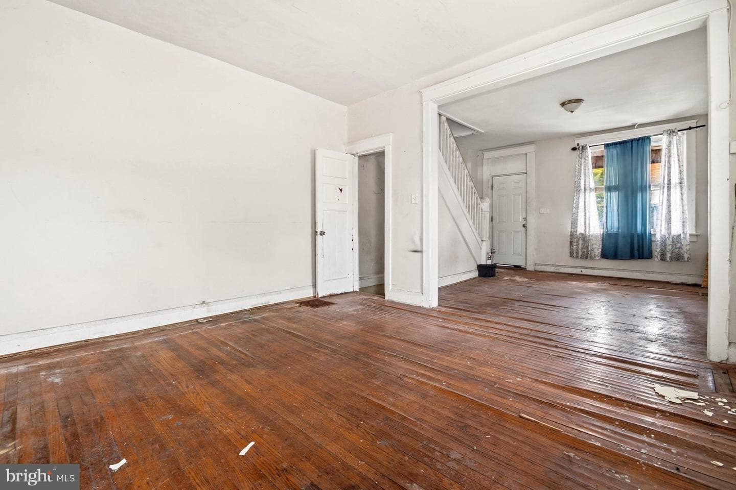 2700 Ashland Avenue photo 6