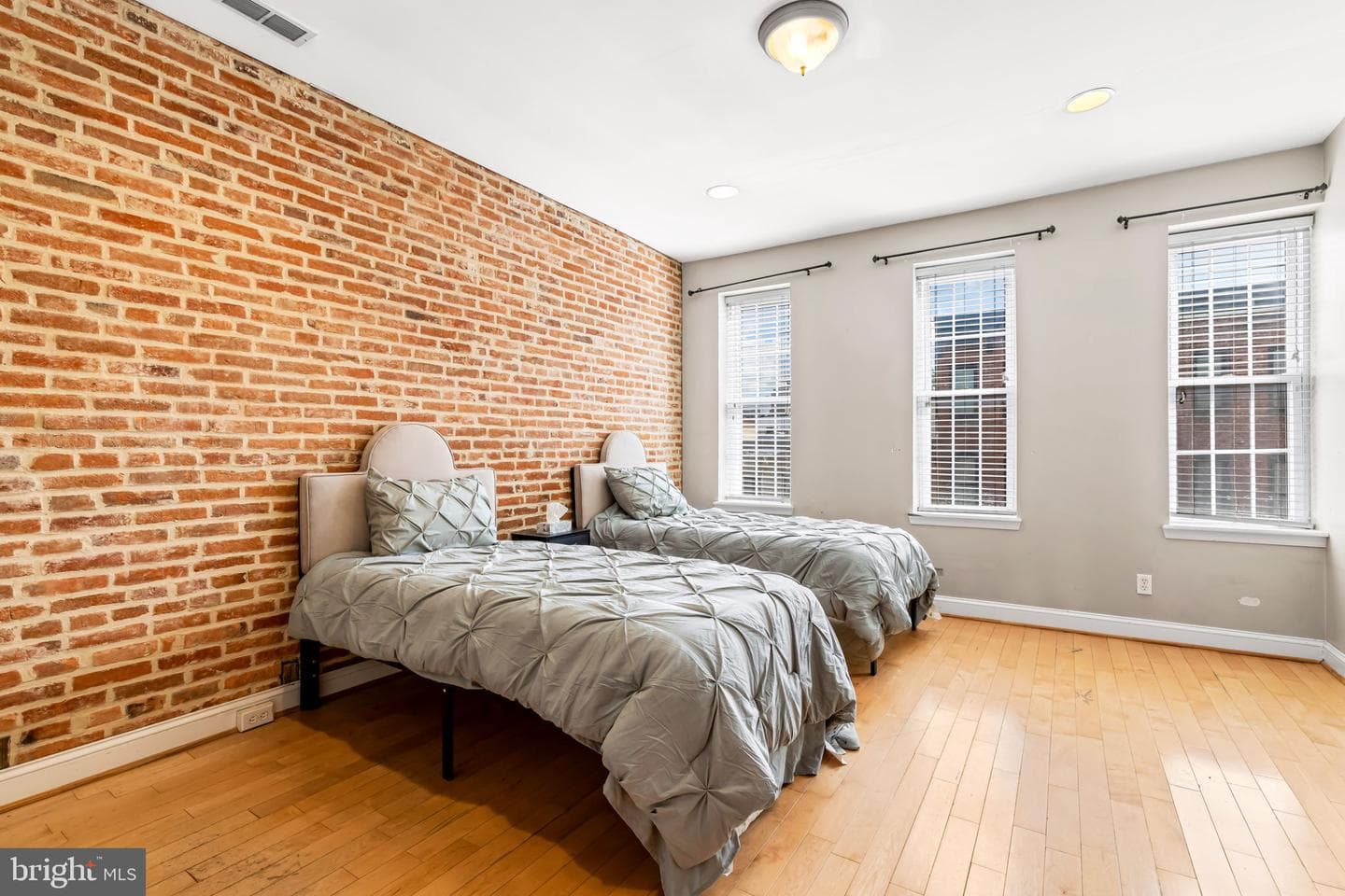 1314 Light Street photo 37