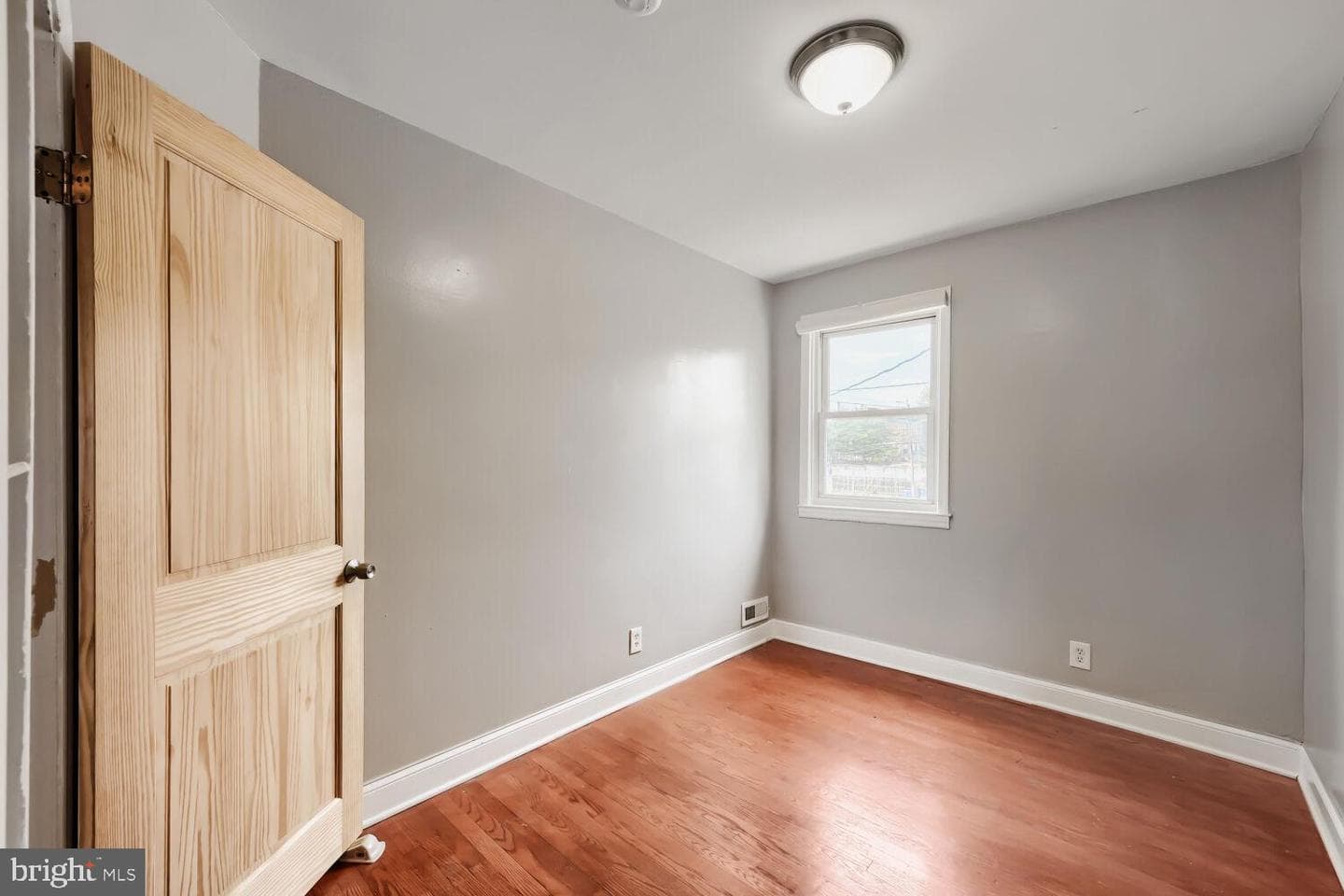 1014 Lyndhurst Street photo 17