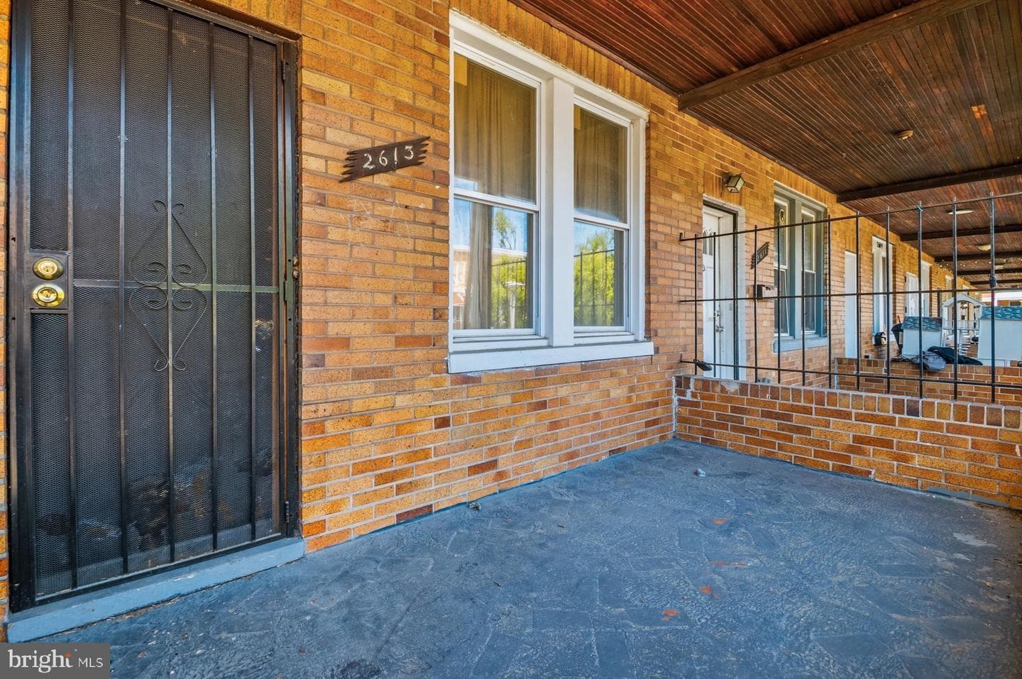 2613 Beryl Avenue photo 3
