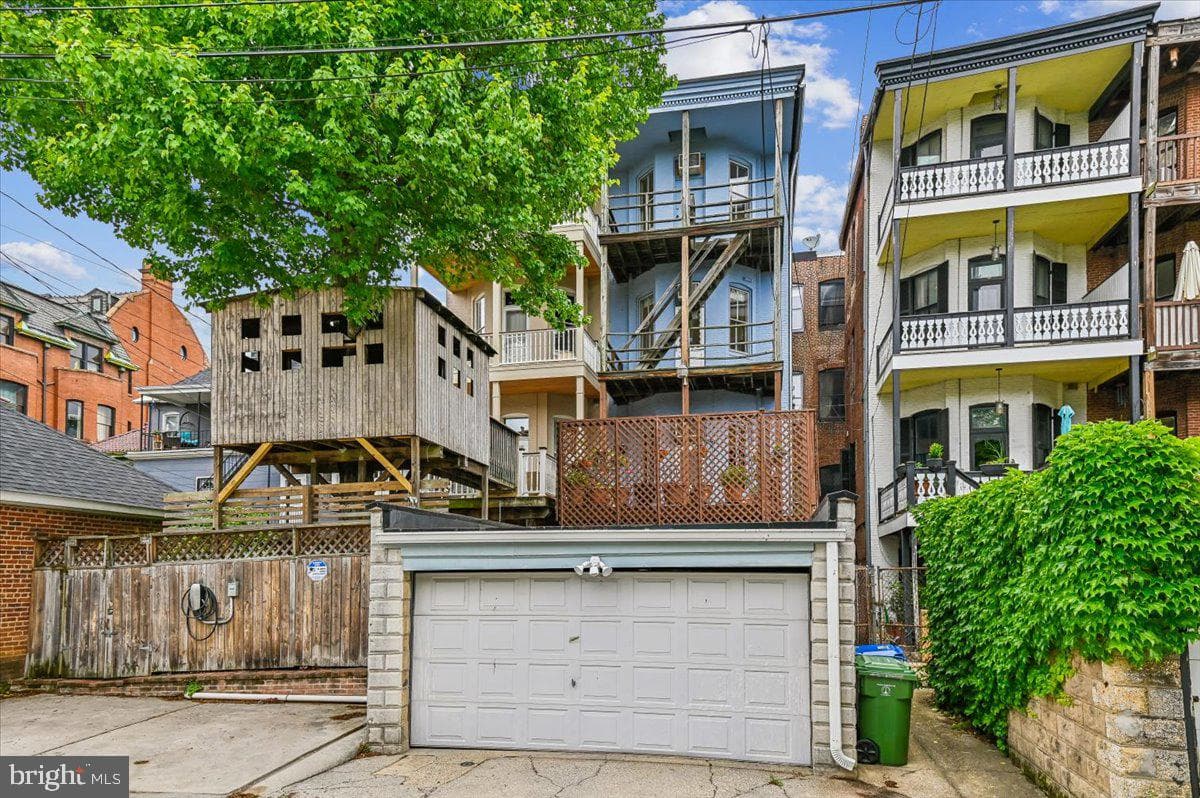 2444 Eutaw Place photo 56