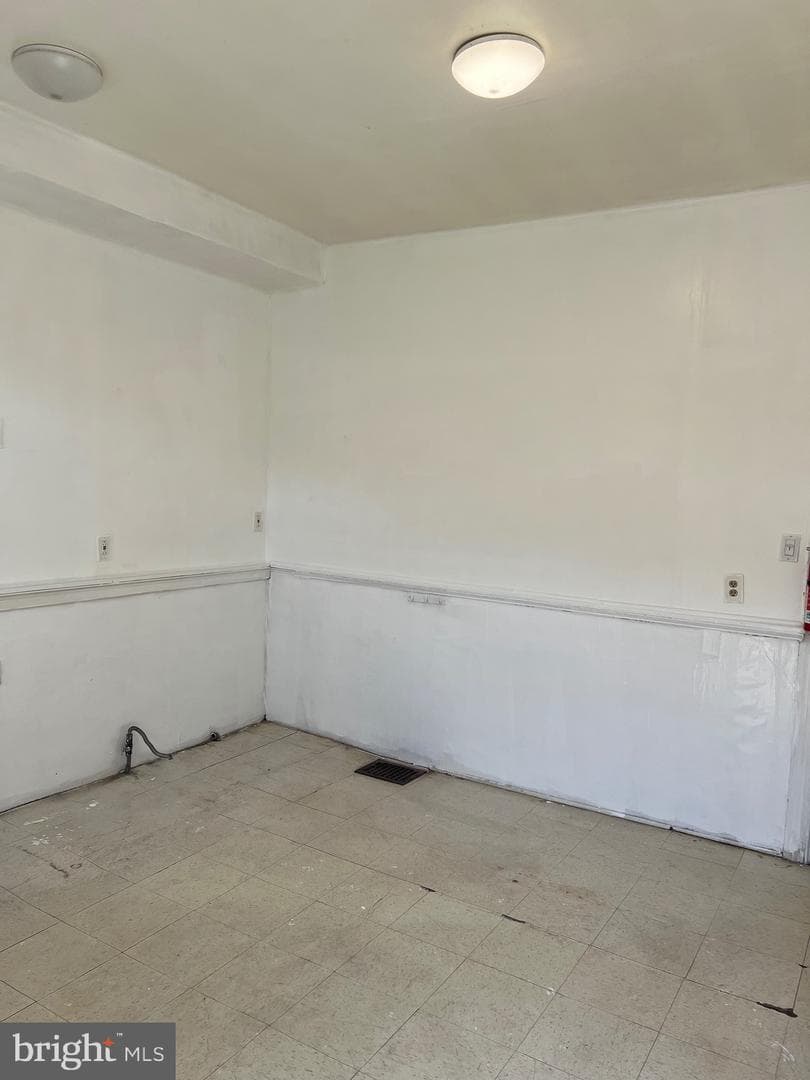 1220 Brentwood Avenue photo 10