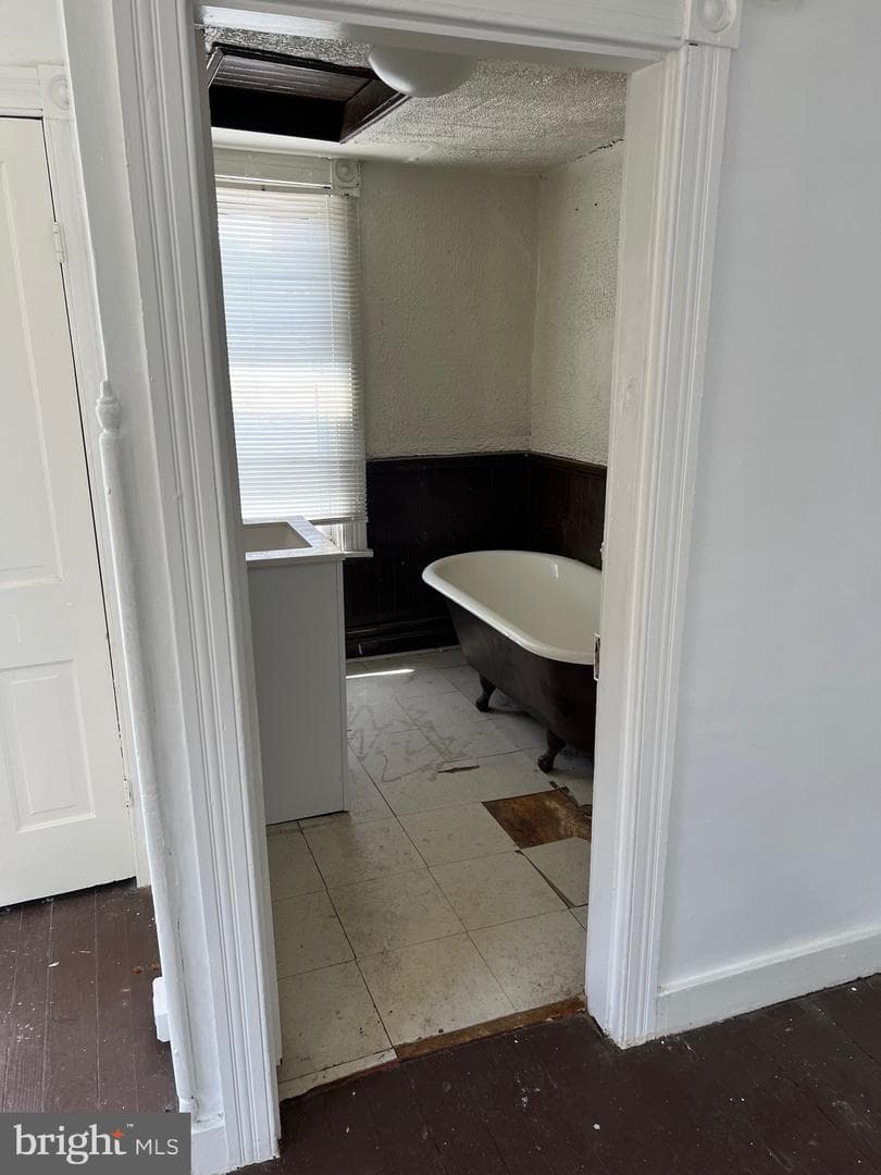 1220 Brentwood Avenue photo 27