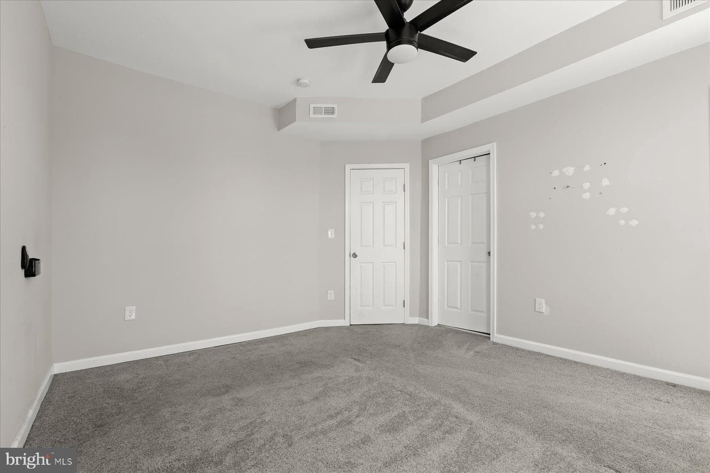 2424 Liberty Heights Avenue photo 20