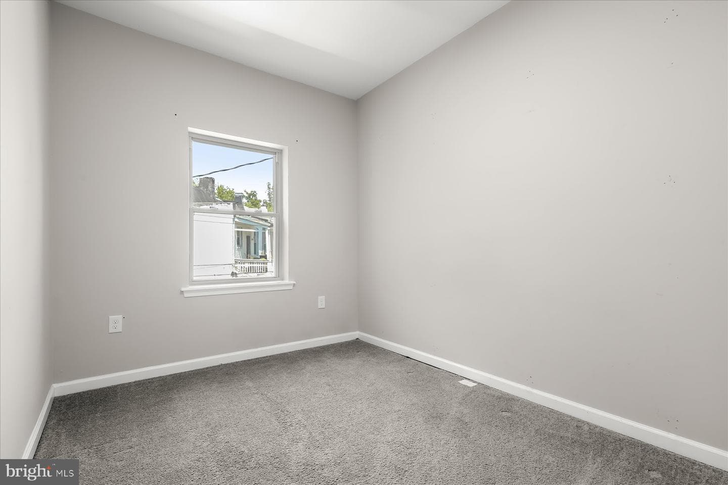 2424 Liberty Heights Avenue photo 28
