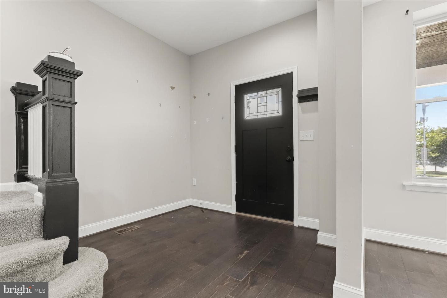 2424 Liberty Heights Avenue photo 4