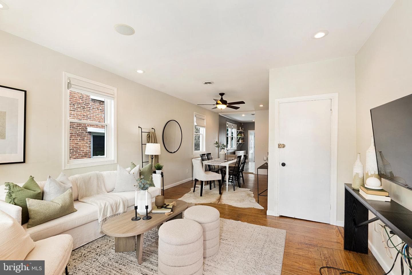 1018 Union Avenue photo 8