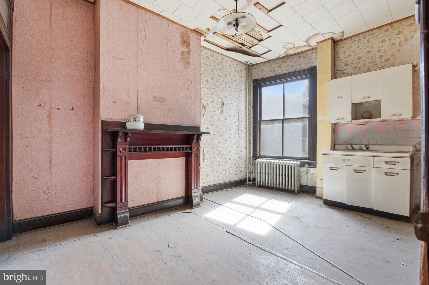 2120 Bolton Street photo 5