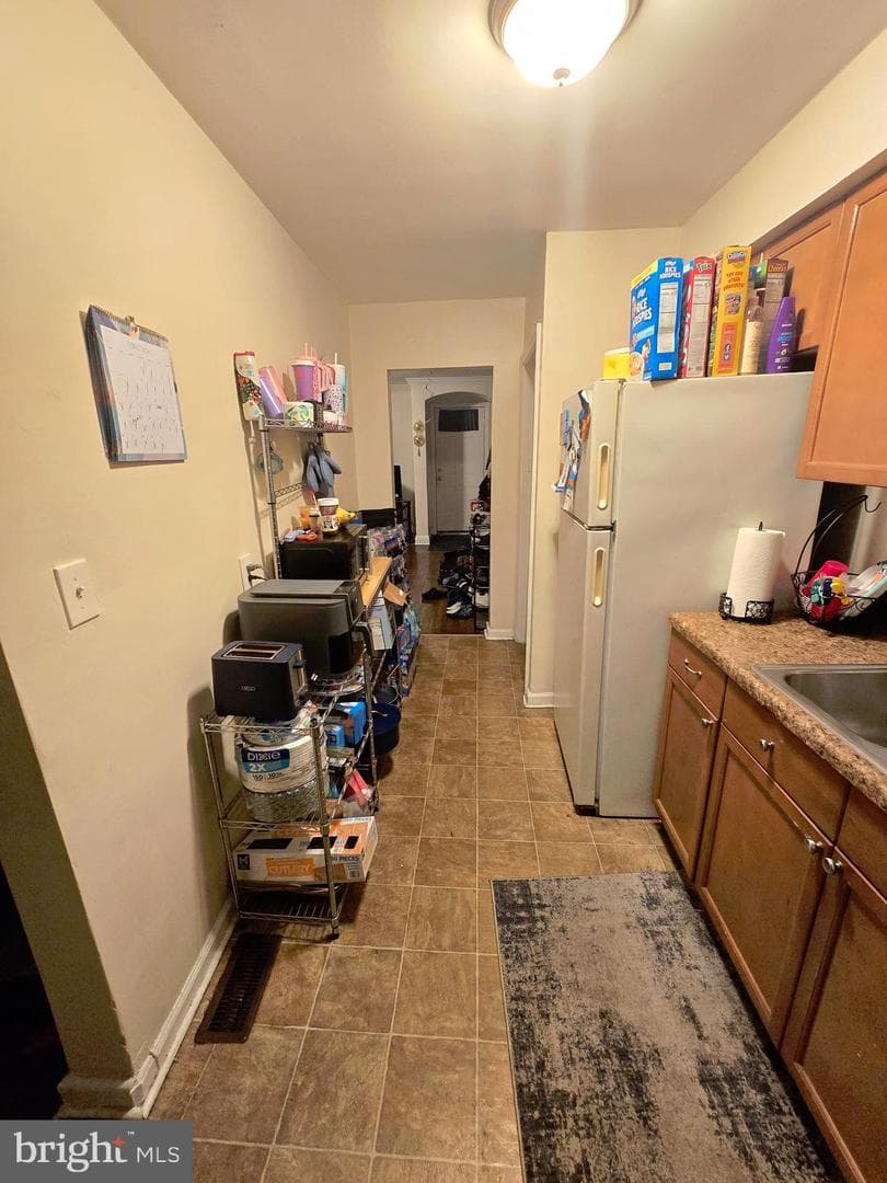 5925 Benton Heights Avenue photo 9