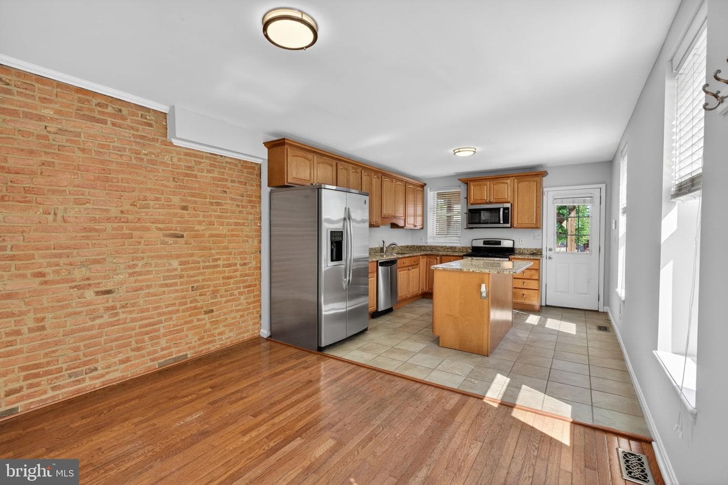 60 E Randall Street E photo 13