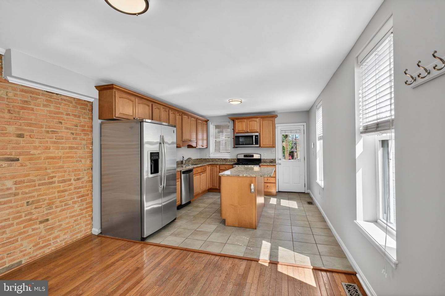 60 E Randall Street E photo 14