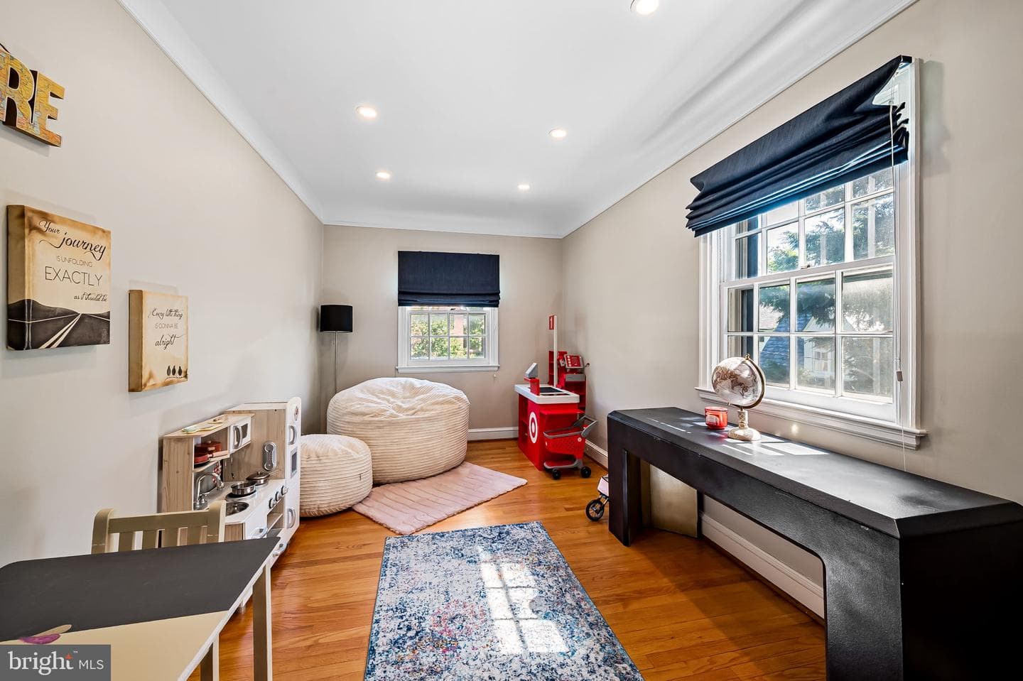 212 Saint Dunstans Road photo 27