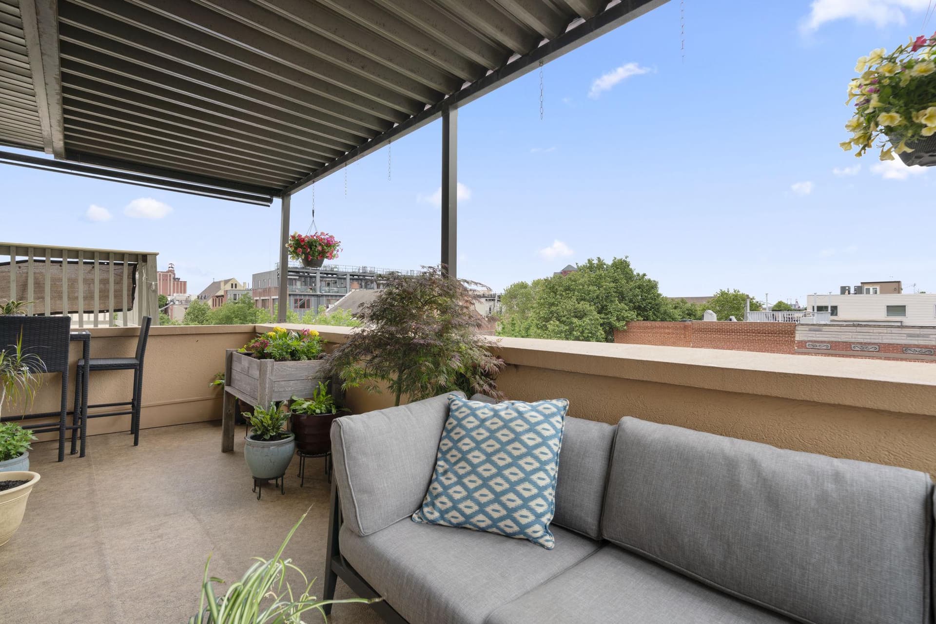 2916 Dillon Street photo 45