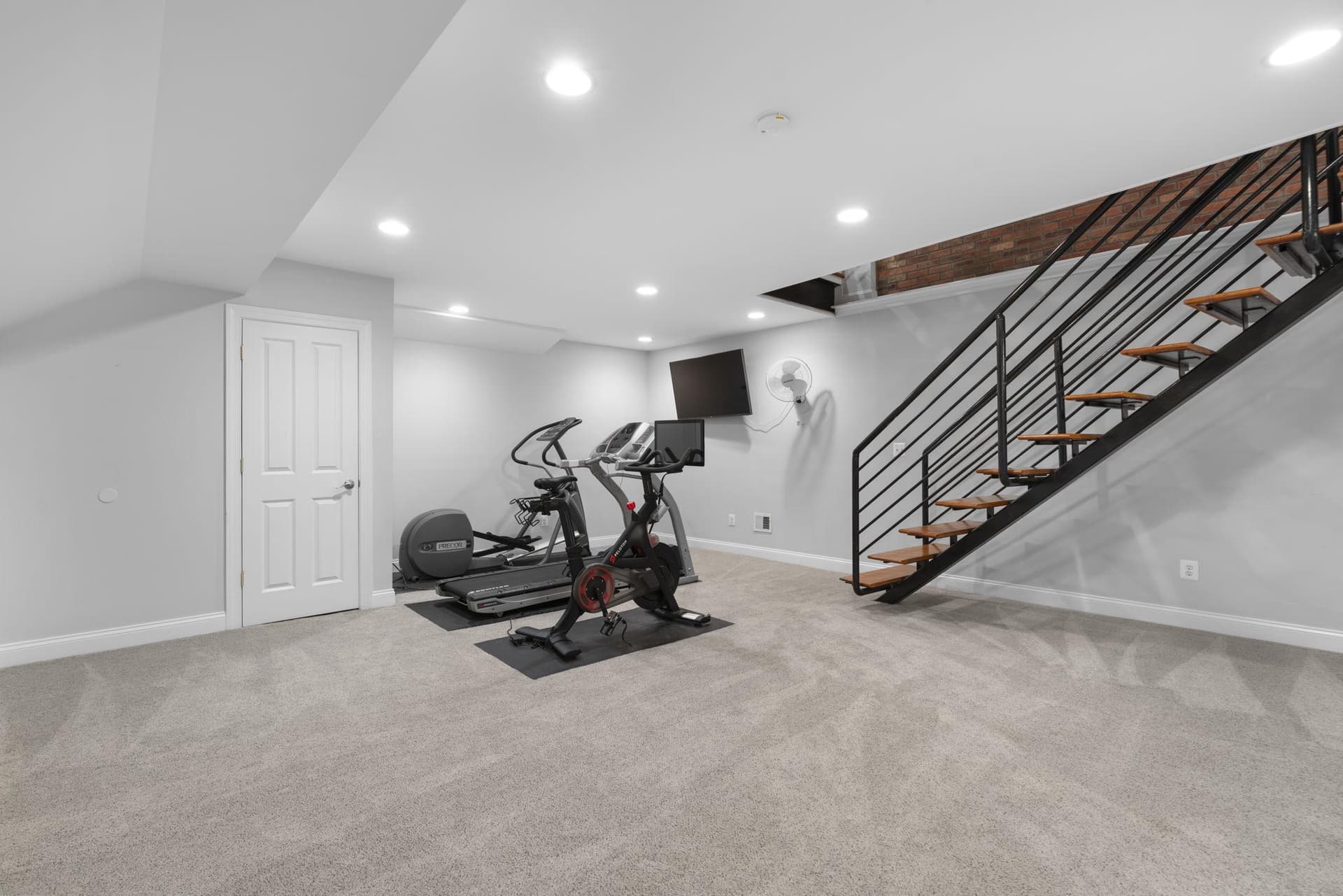 2916 Dillon Street photo 62