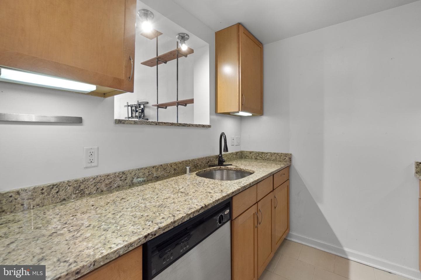 1714 Park Avenue #512 photo 26